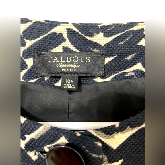 💚💚🌼NWOT TALBOTS Lightweight Coat Geometric Print - Picture 4 of 10